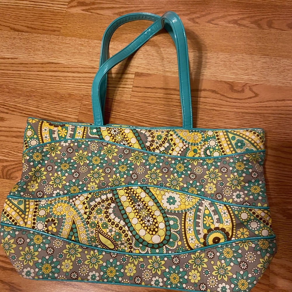 Very Bradley purse